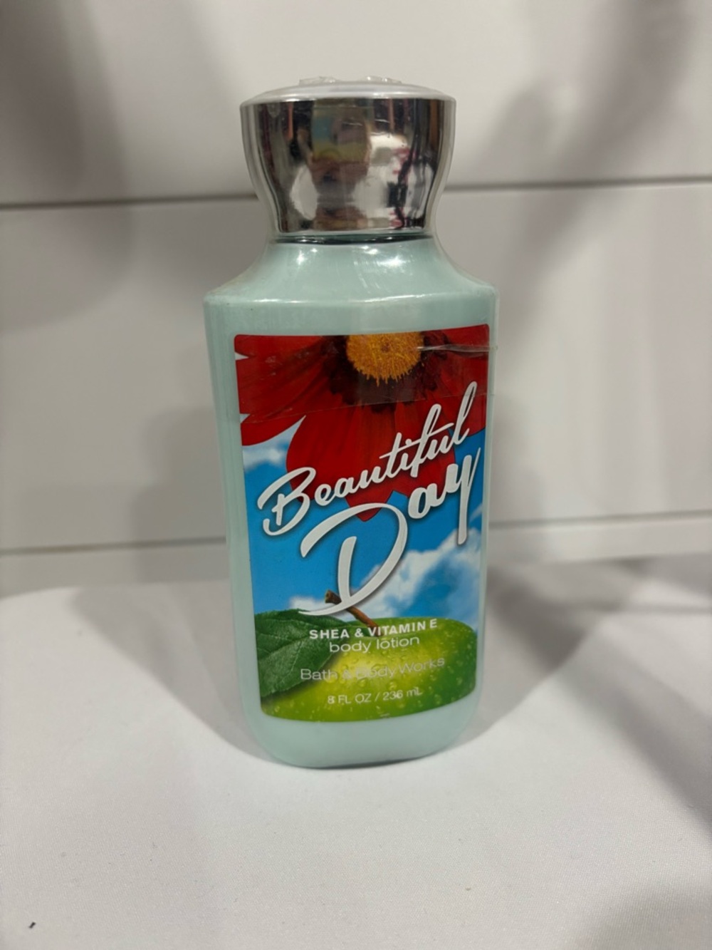 Bath & Body Works Beautiful Day Body Lotion - Light Aqua & Silver